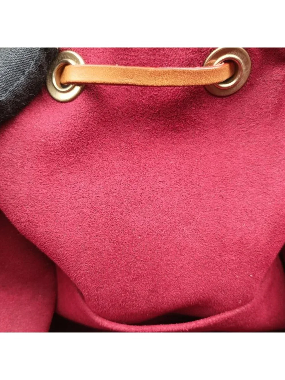 Louis Vuitton Petit Noe Blanc Monogram Multicolor